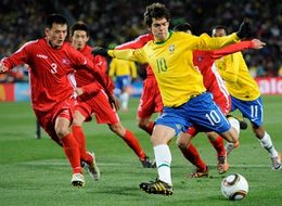 Nach hartem WM Kampf besiegt Brasilien Nordkorea mit 2-1